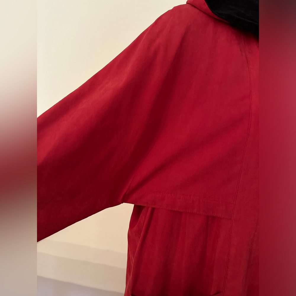 London Fog Red Double Breast Trench Coat. Black Velvet Accents With Tie. Sz 12 - Picture 7 of 13